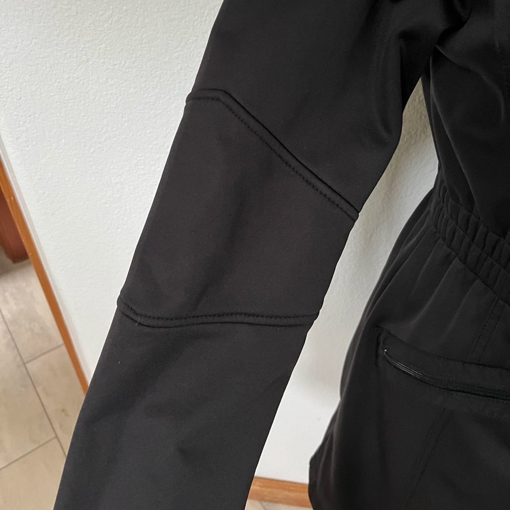 EUC - Soft Shell Fleece Water Resistant Anorak | Laundry by Shelli Segal | S - Picture 8 of 13